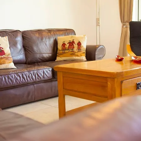 Apartmán B25 - Abrotea 2 Bed Apartment *